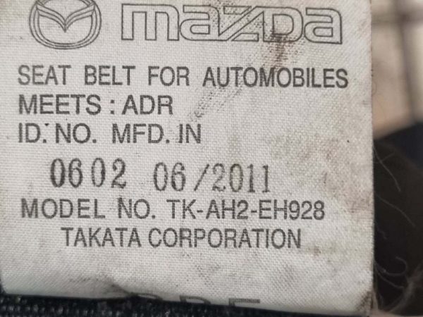 Mazda 6 első biztonsági övpár feszítővel