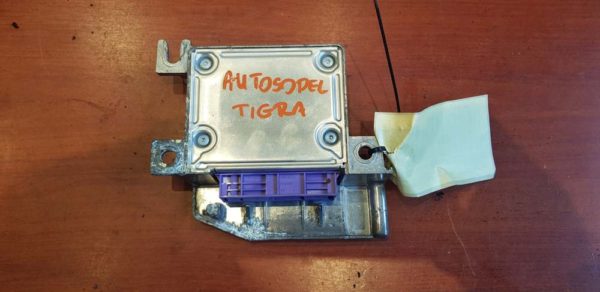Opel Tigra B légzsákindító