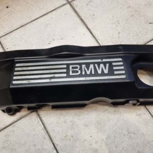 BMW 3 (E90) felső motorburkolat