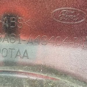 Ford Fiesta VII csomagtérajtó díszléc