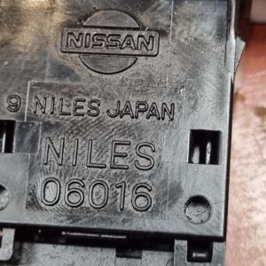 Nissan X-Trail II elakadásjelző kapcsoló