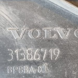 VOLVO S60 II Első Lökhárító Alsó (Műanyag)