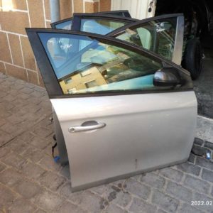 Fiat Bravo II jobb első ajtó