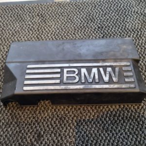 BMW 3 E90 Felső Motorburkolat