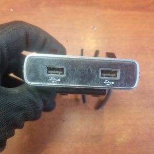 FIAT ABARTH 500 / 595 / 695 USB Aljzat