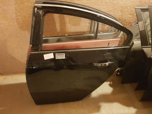 Opel Insignia A bal hátsó ajtó